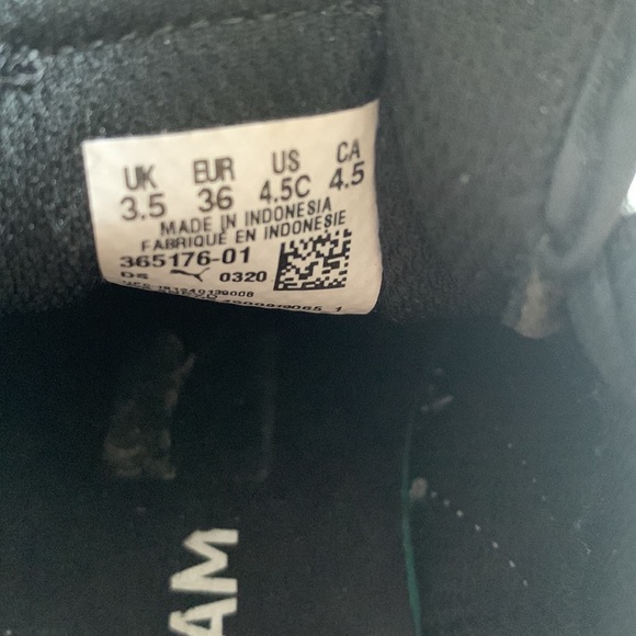 Black Puma Sneakers - Picture 3 of 3